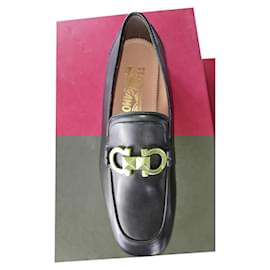 Salvatore Ferragamo-NEW LEATHER BLACK MOCCASINS-Black