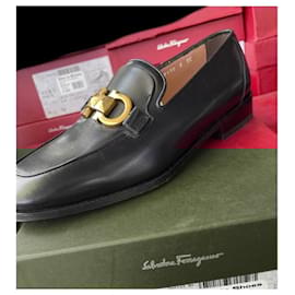 Salvatore Ferragamo-NEW LEATHER BLACK MOCCASINS-Black