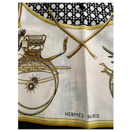 Hermès-Sciarpe di seta-Nero,Bianco