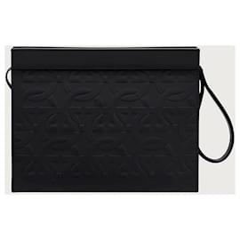 Salvatore Ferragamo-GANCINI POUCH BAG-Black