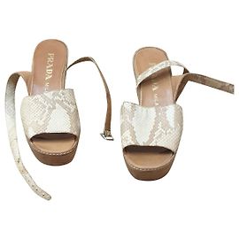 Vintage Prada animalier sandals Multiple colors