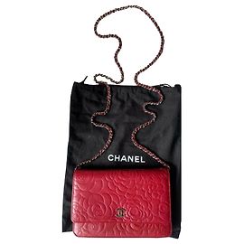 Chanel WOC Camellia Clutch Dark Red Leather Dark red