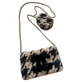 Portafoglio su Chain Chanel Beige
