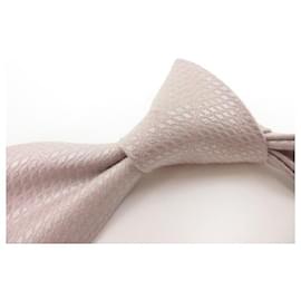 Chanel-Ties-Pink