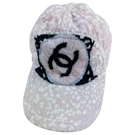 Chanel-Sombreros-Rosa