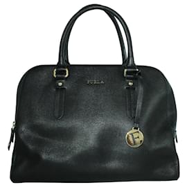 Furla-Schwarze Handtasche aus strukturiertem Leder-Schwarz