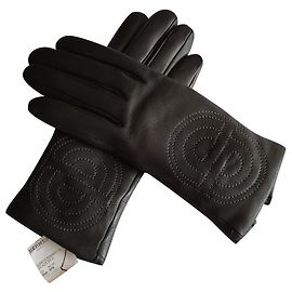 GUANTO HERMÈS IN AGNELLO NERO FODERATO IN CASHMERE Nero