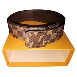 Men's Designer Belts: Leather Belts, Dress Belts, Luxury Buckles - LOUIS  VUITTON ® - 2