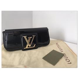 Louis Vuitton-Sobe-Schwarz