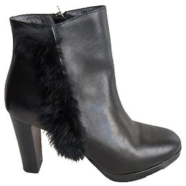 Pair of One Step leather boots 39 Black