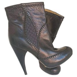 Botins Galliano bota tornozelo Preto