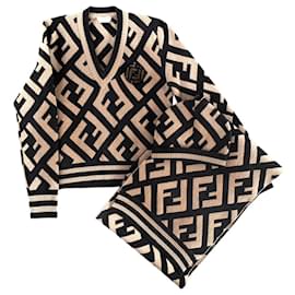 Fendi-pull it set40 fendi scarf hat one size-Caramel