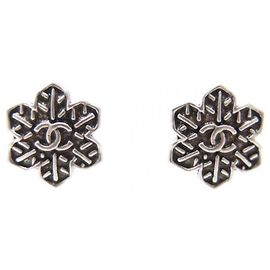 Chanel Snowflake earrings Silvery