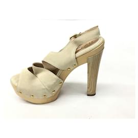 Fendi-[Used] Fendi wooden suede sandals-Beige