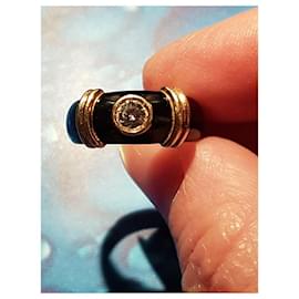 Autre Marque-Jean Mick - Solitaire signet ring in yellow and black gold 750 - 18 carats and central diamond-Black,Golden