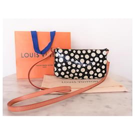 Louis Vuitton-LOUIS VUITTON Accessorio Borsa Kusama-Multicolore