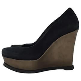Fendi-[Used]  FENDI ◆ Pumps / 36 / BLK / Suede-Black