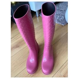 Louis Vuitton pink rain boots Rubber ref.75393 - Joli Closet