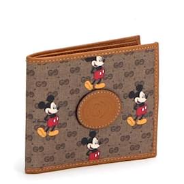 Gucci-Gucci GG Supreme Mickey Mouse Bi-Fold Wallet in brown Coated/Waterproof canvas-Brown
