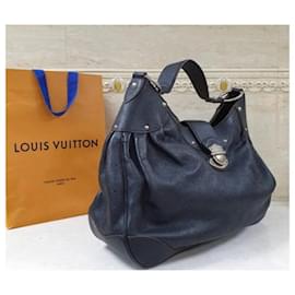 Louis Vuitton-Louis Vuitton Black Mahina Leather Solar GM Bag-Black