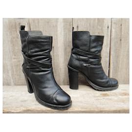 Costume National-C'N'C 'Costume National p ankle boots 39-Black