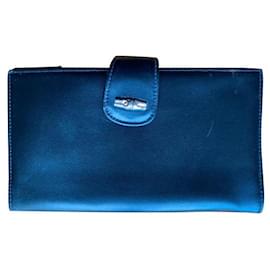 longchamp french wallet