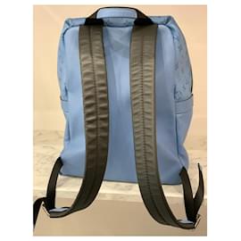 Louis Vuitton-Discovery-Light blue