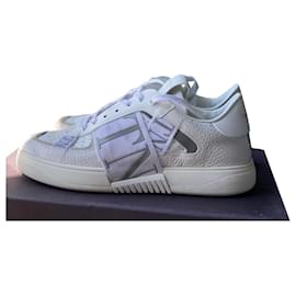Valentino Garavani-LOW VL SNEAKERS7N IN calf leather AND RIBBONS-White
