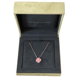 Van Cleef & Arpels 2021 Pendente Holiday in oro rosa con diamante rodonite Rosa