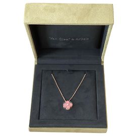 Van Cleef & Arpels 2021 Holiday Anhänger Roségold Diamant Rhodonit Pink