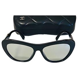 Chanel Gafas de sol Negro