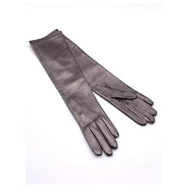 Yves Saint Laurent-Yves Saint Laurent gloves silver leather size 7,5-Silvery