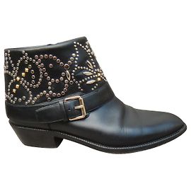 Valentino Garavani Botines Valentino p 37 Negro