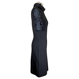 Fendi-Robe Fendi en maille de laine mélangée noire avec fleurs en soie appliquées sur les manches-Noir