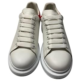 Alexander Mcqueen-Alexander Mcqueen Oversized Sneakers in White Leather-White