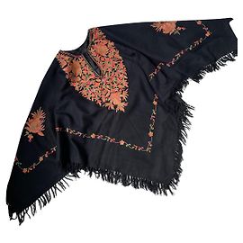 No Brand Embroidered Poncho Black