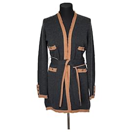 Chanel-Novo casaco cardi com cinto-Cinza antracite