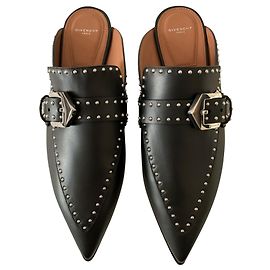 Givenchy Mulas cravejadas Preto