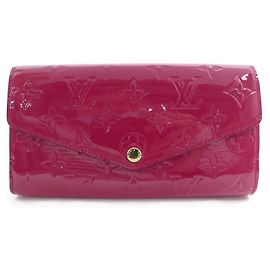 NEW LOUIS VUITTON SARAH MONOGRAM LEATHER VARNISH FUSHIA WALLET Fuschia