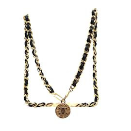 Chanel-Chanel Gold Black CC Medallion Charm Leather Through Chain Belt Necklace-Golden