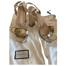 Gucci Sandalen Golden