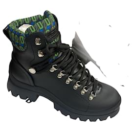 Dsquared2 Bottines de randonnée Monogram Tank Noir