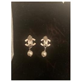 Chanel-Earrings-Silver hardware