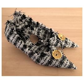 Balenciaga-Balenciaga pumps in white and black tweed-Multiple colors