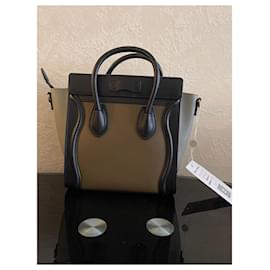 Céline-Saco de bagagem Céline Nano-Marrom