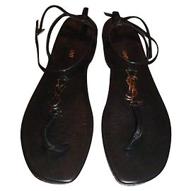 Yves Saint Laurent Sandals CASSANDRA Black