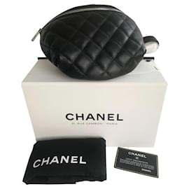 Chanel-Riñonera Chanel de piel de cordero negra .neuf-Negro