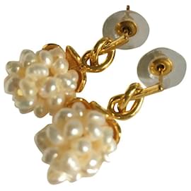 Céline-Earrings-White
