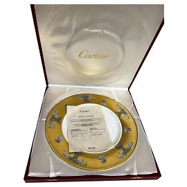 Cartier The Maison du Roi Plate Multiple colors