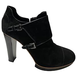 Tod's-Tod's Ankle Boots in Black Suede-Black
